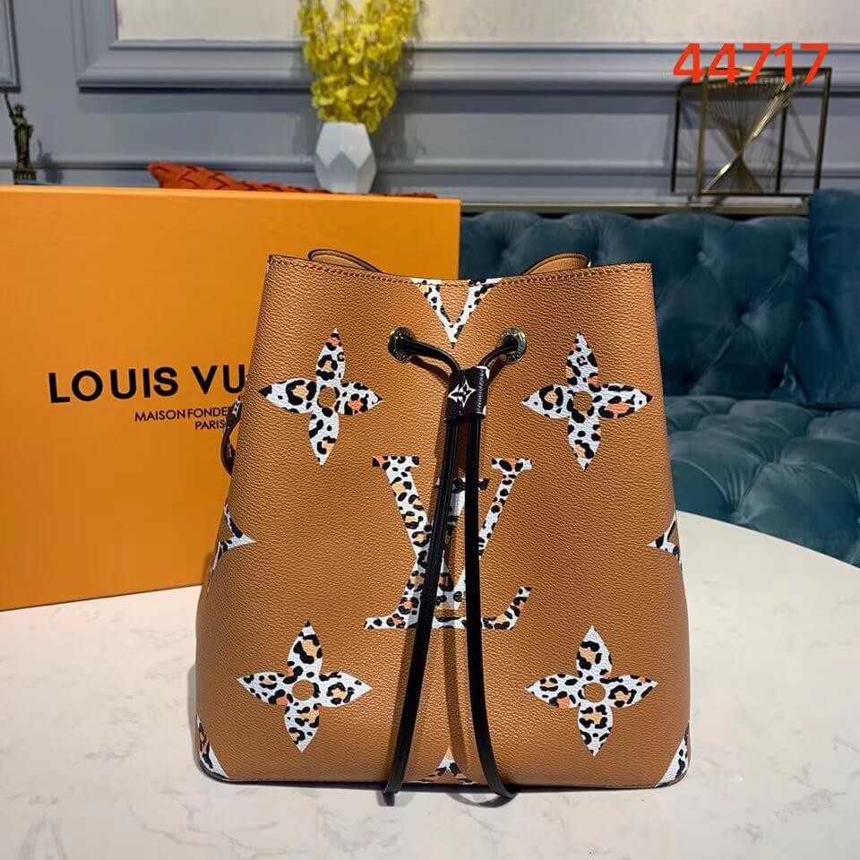 Louis Vuitton  Monogram Coated Canvas NeoNoe M44717 M44679