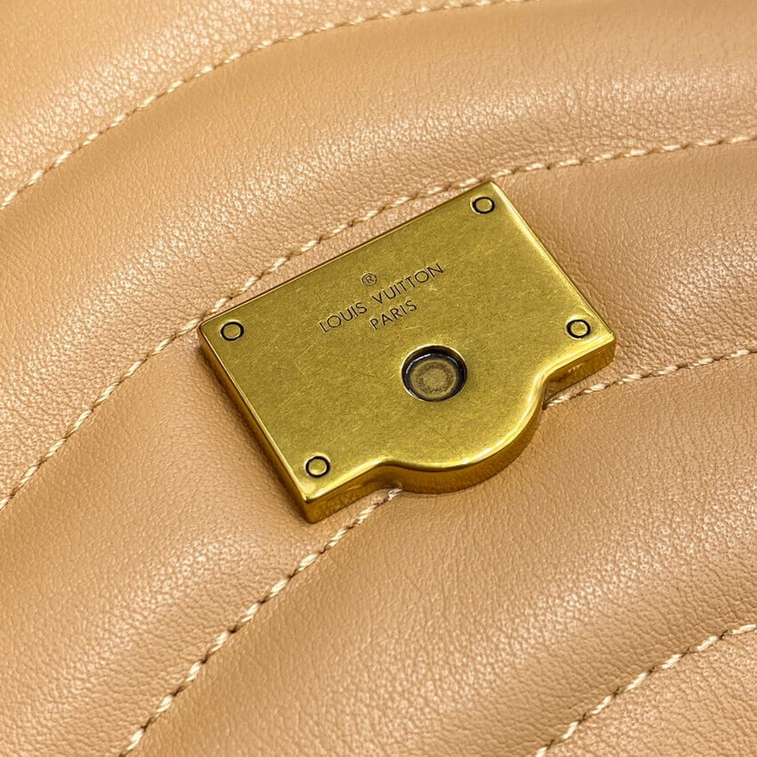 Louis Vuitton LV New Wave Chain Bag M59349 Arizona