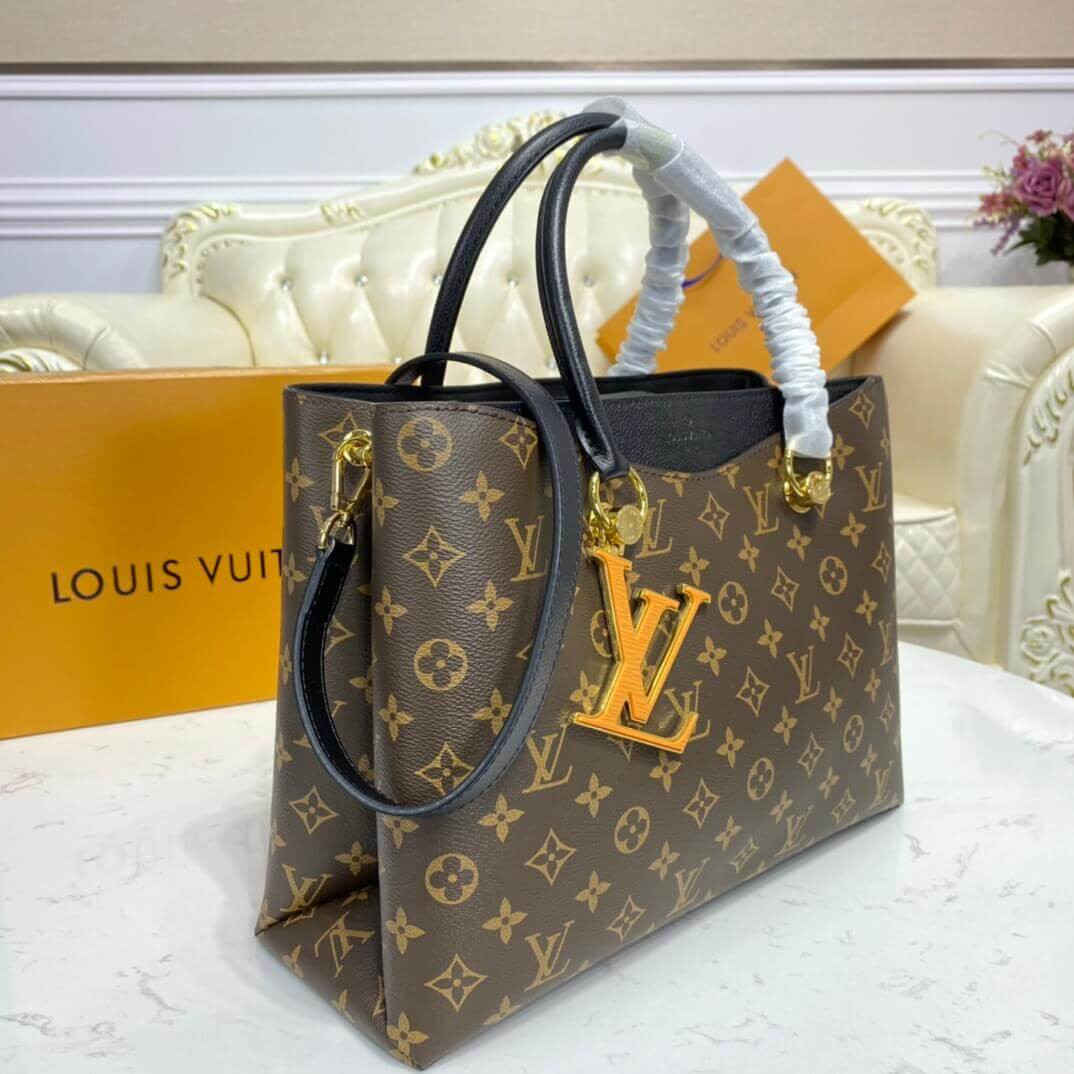 Louis Vuitton Monogram Canvas LV Riverside M40135