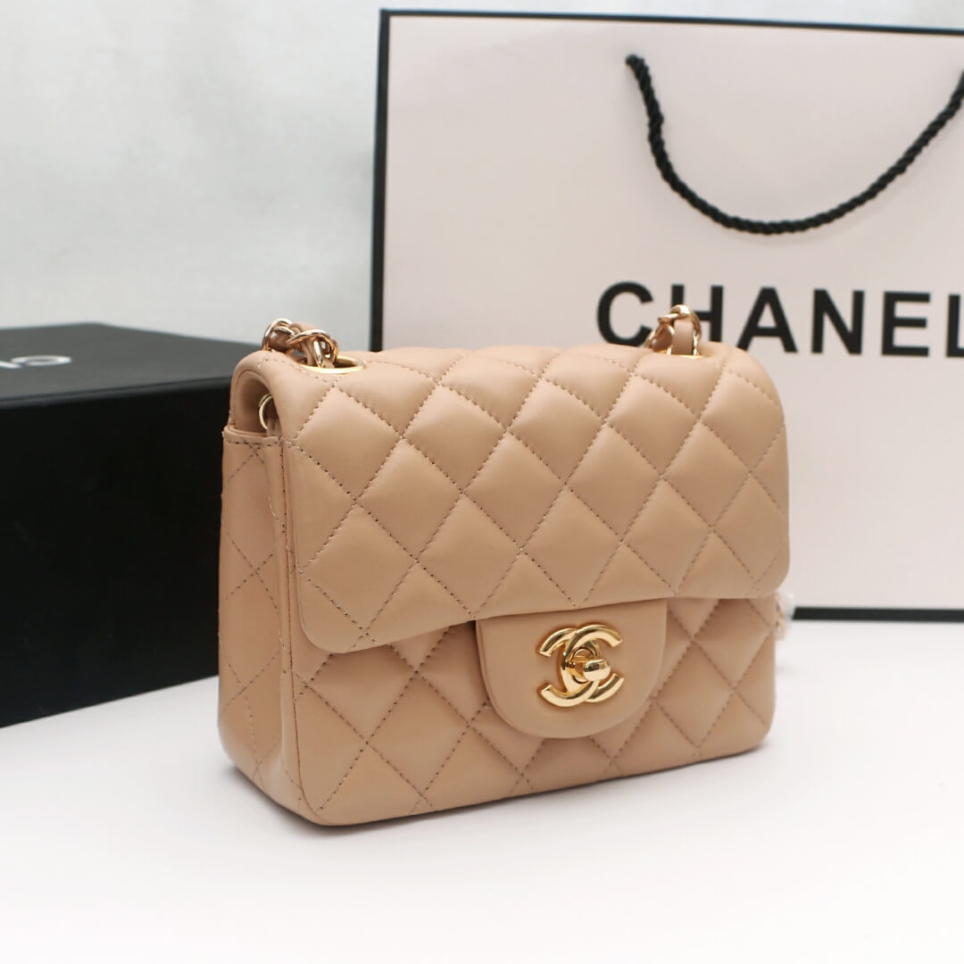 Chanel Lambskin 17cm Classic Flap Bag 1115