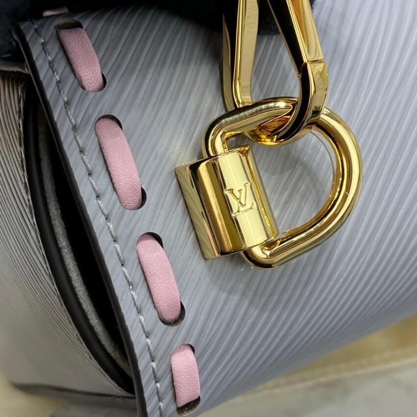 Louis Vuitton Epi Leather Twist MM M58606