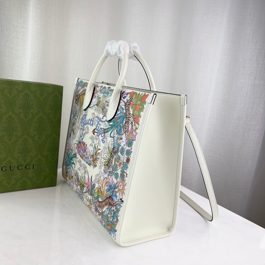 Gucci Tiger Medium Tote Bag 687827