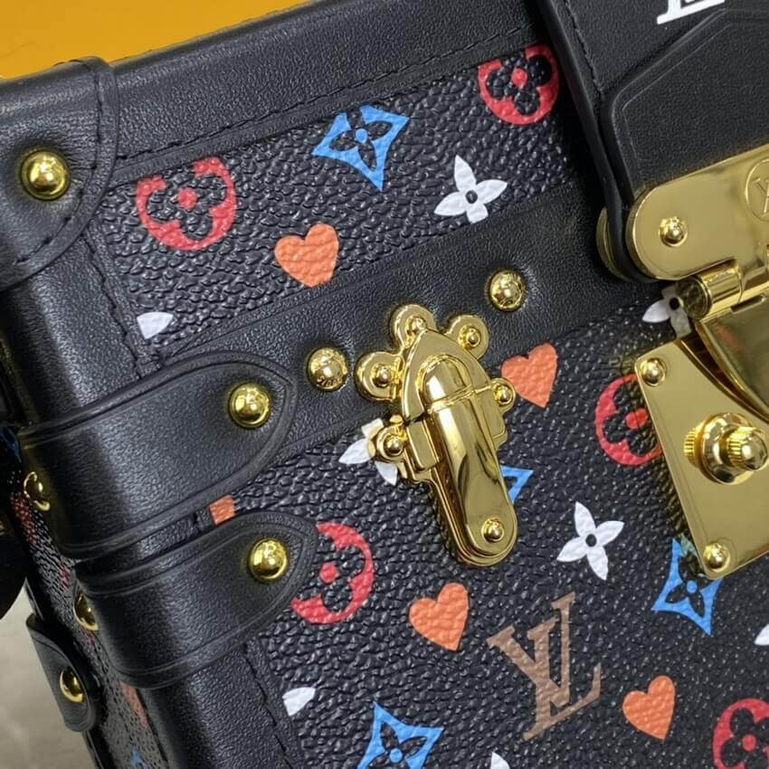 Louis Vuitton Game On Petite Malle M57454