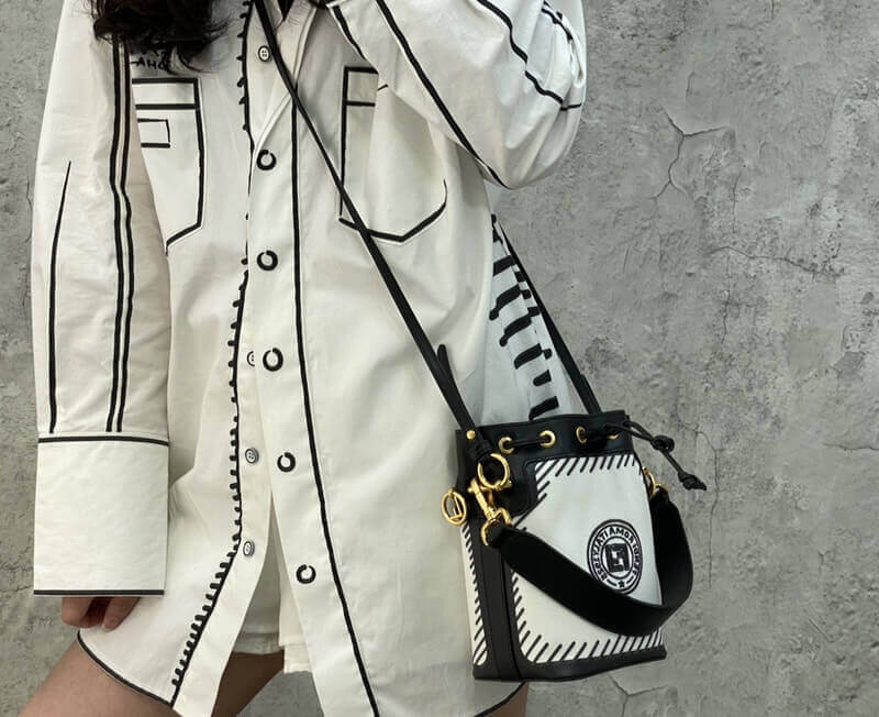 Fendi Mon Tresor Mini Bucket Bag 8BS010