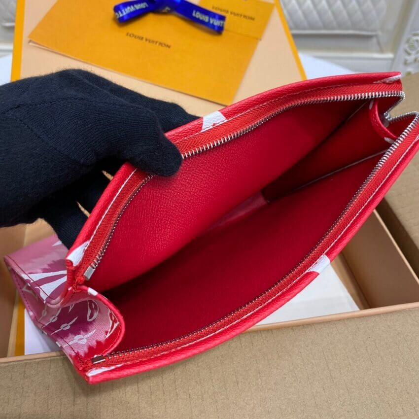 Louis Vuitton LV Escale Toiletry Pouch 26 M69138 Red