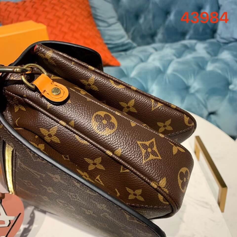 Louis Vuitton Monogram Canvas Pochette Metis M43984