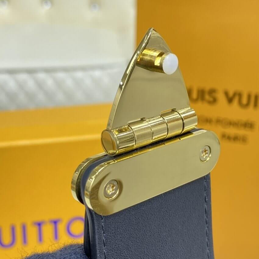 Louis Vuitton Game On Petite Malle M57454