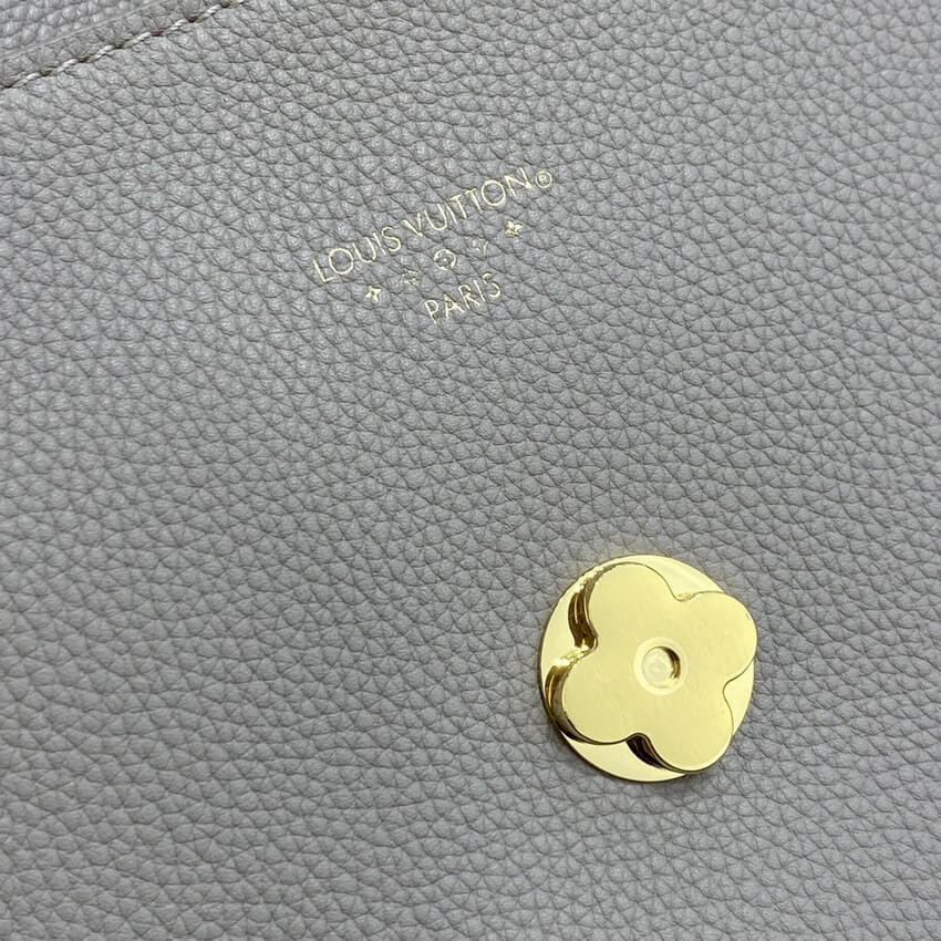 Louis Vuitton LV Pont 9 Soft MM M58967 Gris