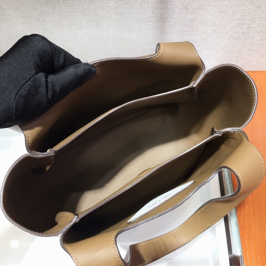 Prada Dynamique Leather Handbag 1BG335