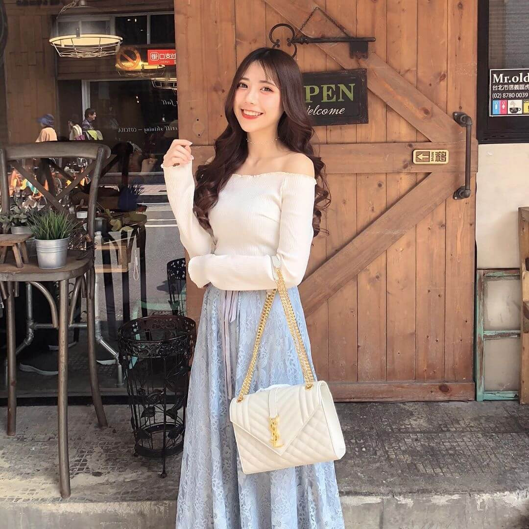 Saint Laurent Grain Leather Envelope Medium Bag 487206 White