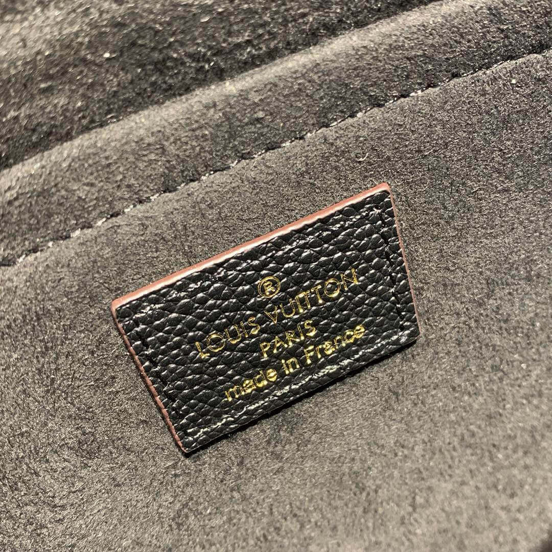 Louis Vuitton Monogram Canvas Daily Pouch M62942