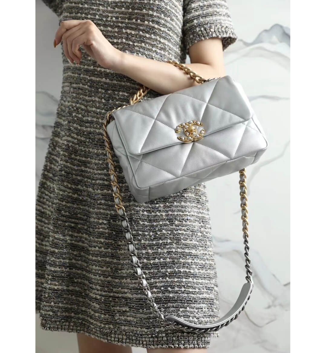Chanel 19 Flap Bag AS1160 Silver