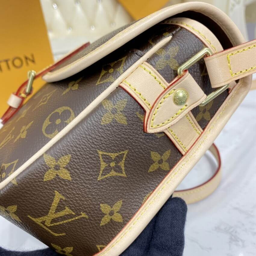 Louis Vuitton Monogram Sologne Shoulder Bag M42250