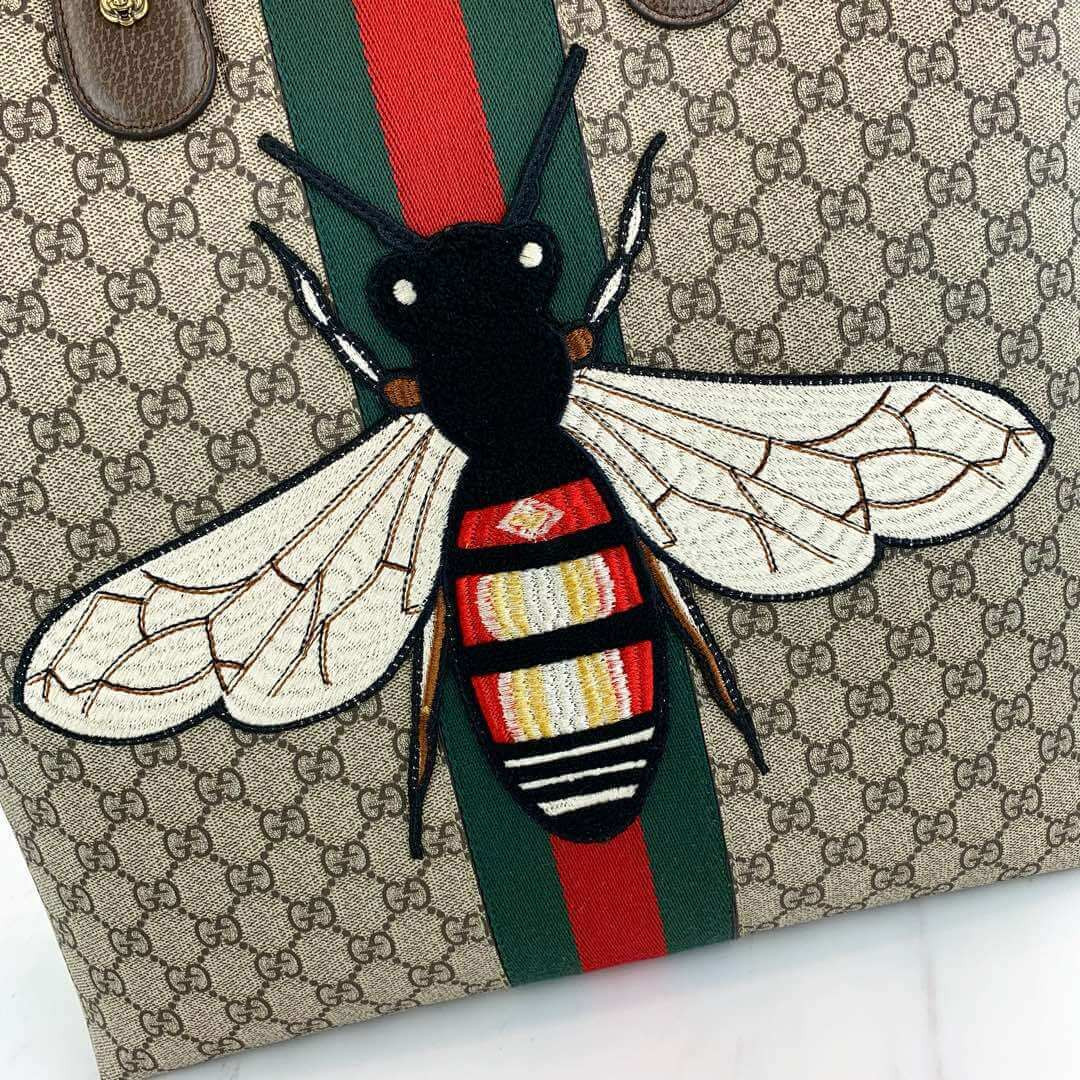 Gucci Embroidered Bee Shopping Bag 437549