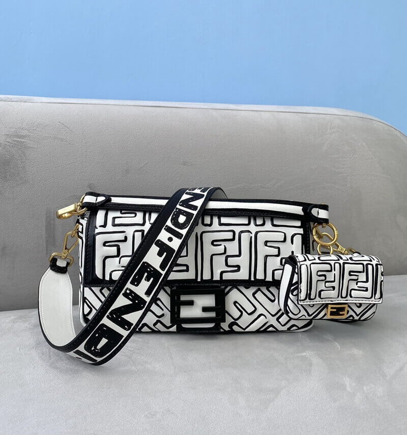 Fendi California Sky Baguette 8289