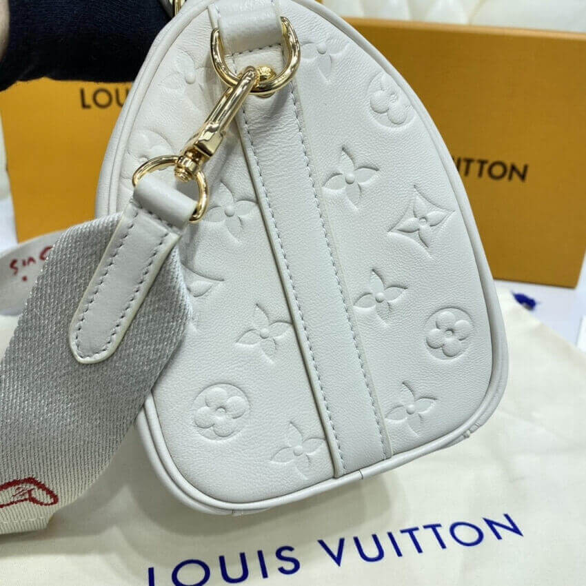Louis Vuitton Speedy Bandoulière 22 M58631 in Ivory