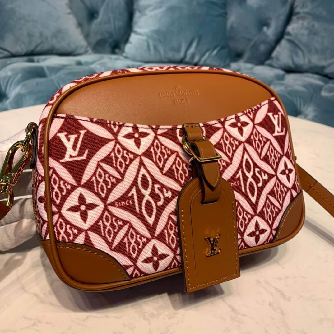 Louis Vuitton Denim Camera Bag M45528