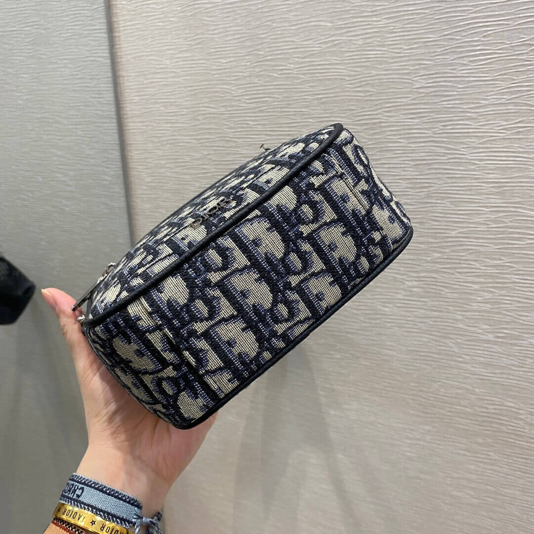 Dior Messenger Pouch
