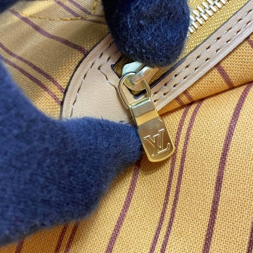 Louis Vuitton Damier Azur Neverfull MM N50047