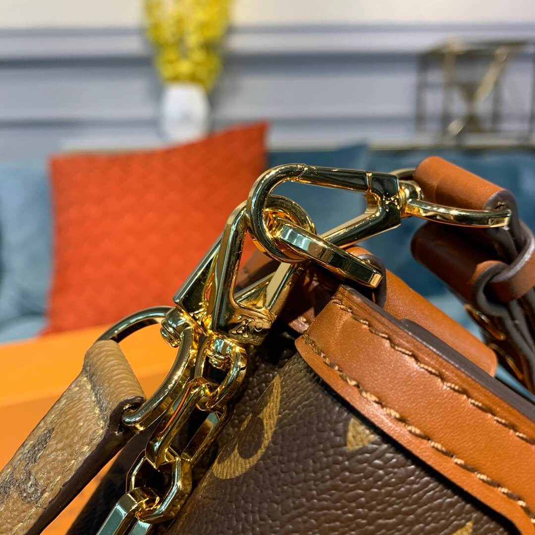 Louis Vuitton Monogram Reverse Canvas Biface M44386