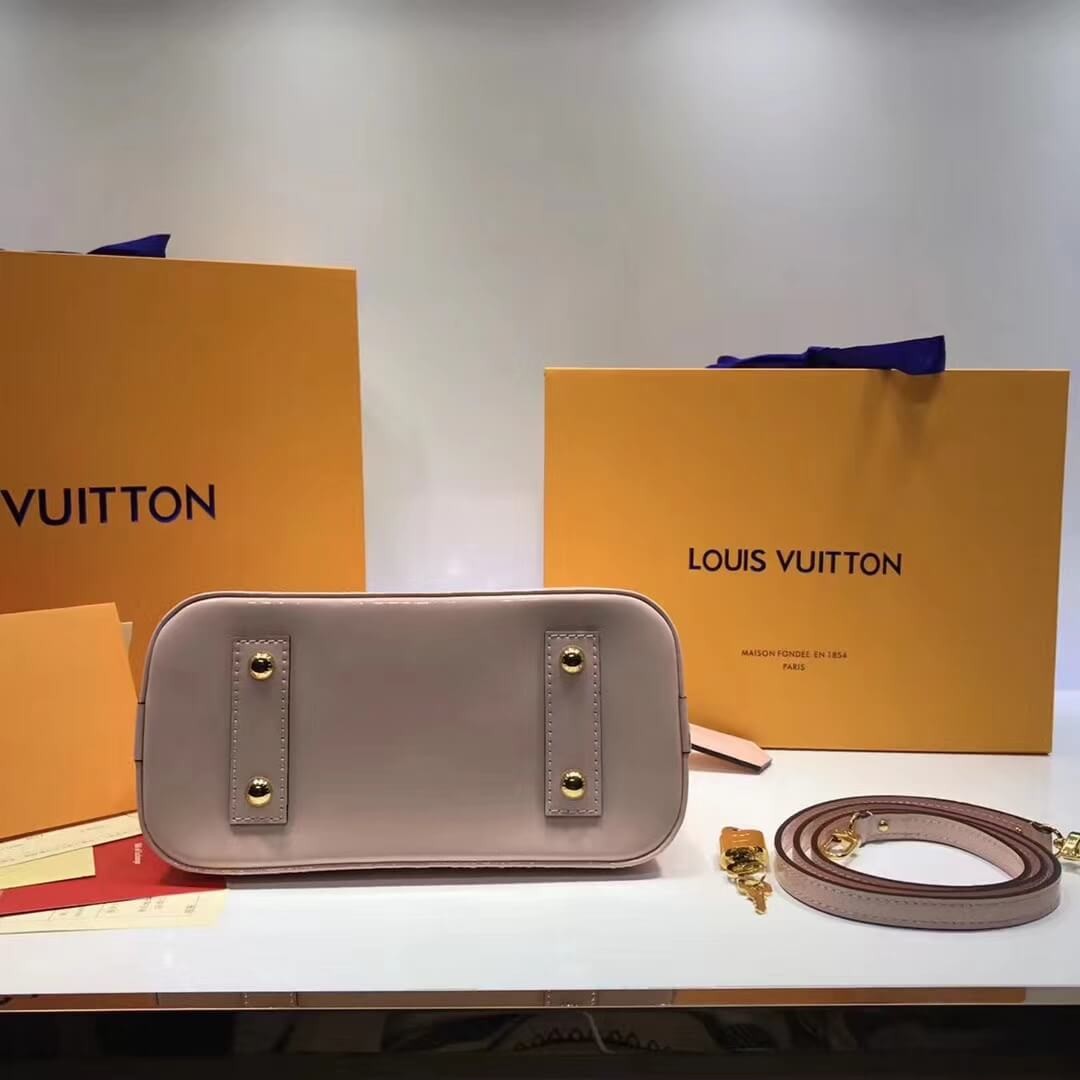 Louis Vuitton Monogram Vernis Alma BB M50415