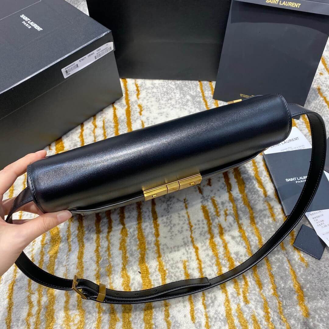 Saint Laurent Manhattan Shoulder Bag In Smooth Leather 579271