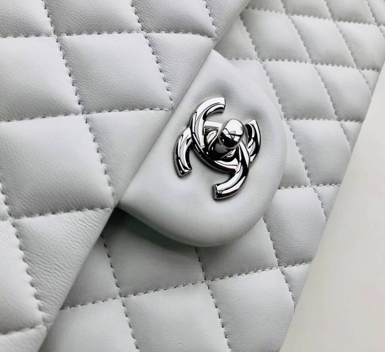 Chanel 1112 White Medium Size 2.55 Lambskin Leather Flap Bag