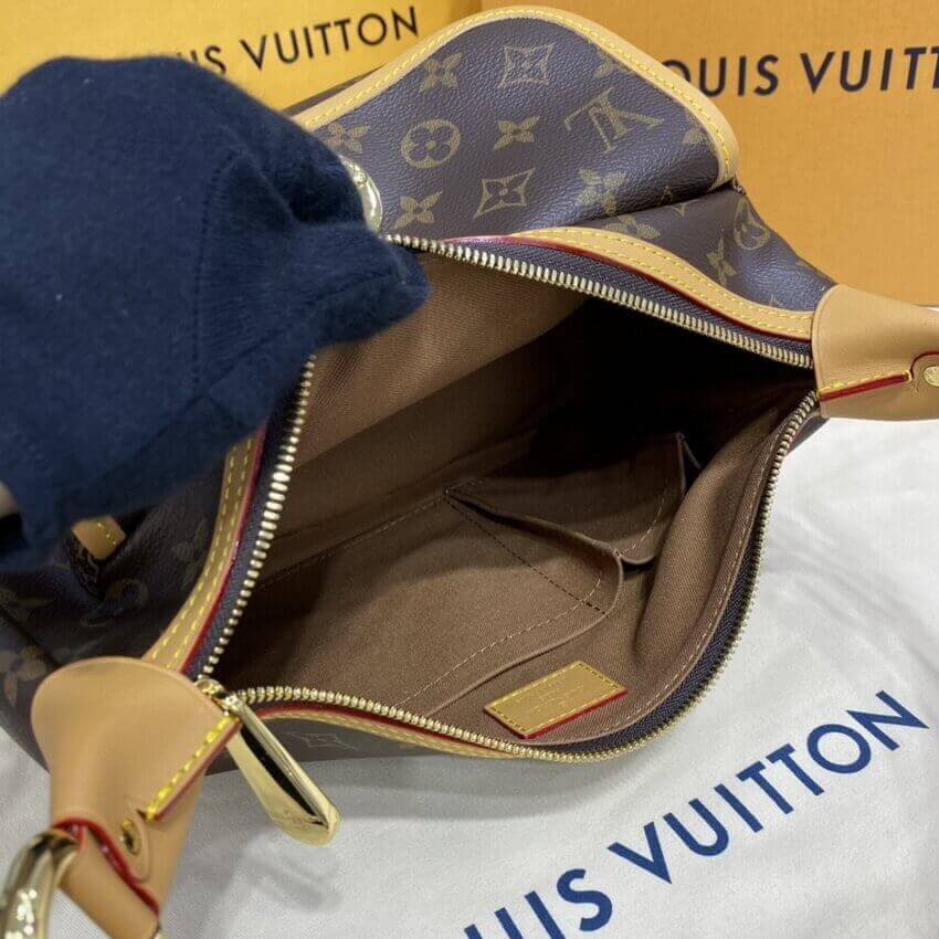 Louis Vuitton Tikal GM Shoulder Bag M40077