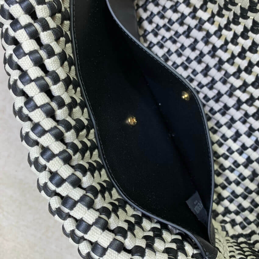 Fendi Baguette in Black Leather and White Fabric 2032