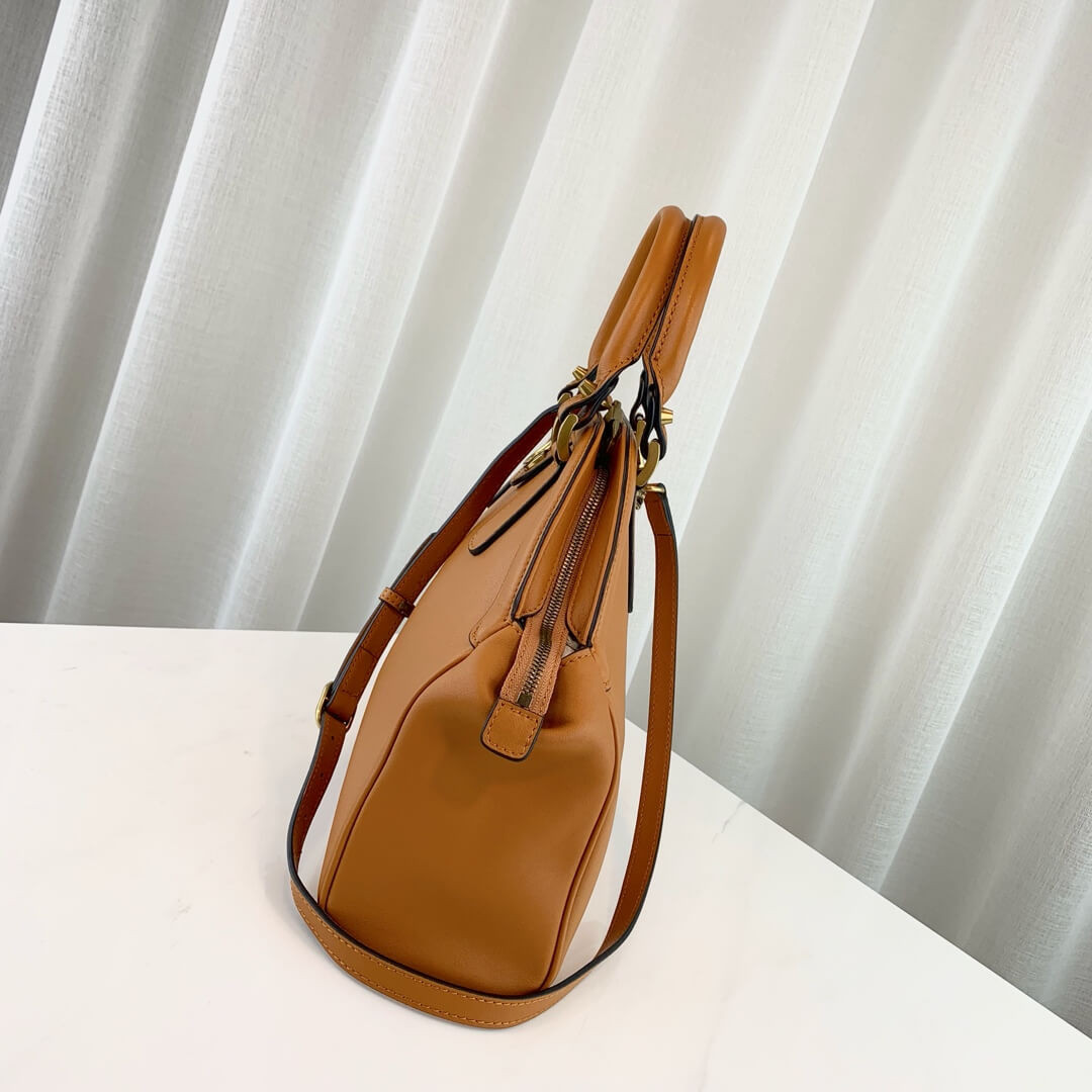 Gucci RE(BELLE) Medium Top Handle Bag 516459