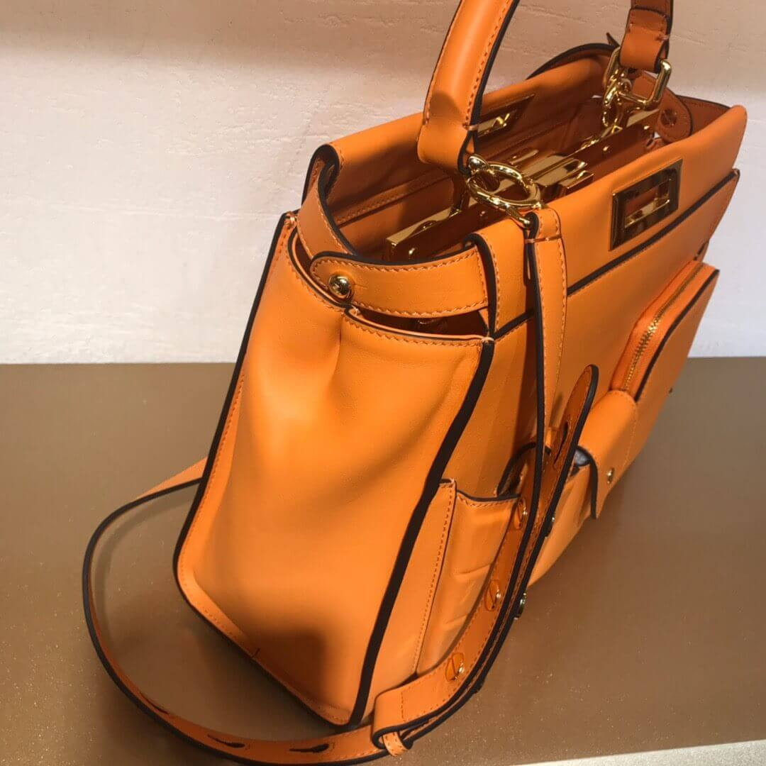 Fendi Peekaboo Iconic Medium Pocket Bag 8BN312