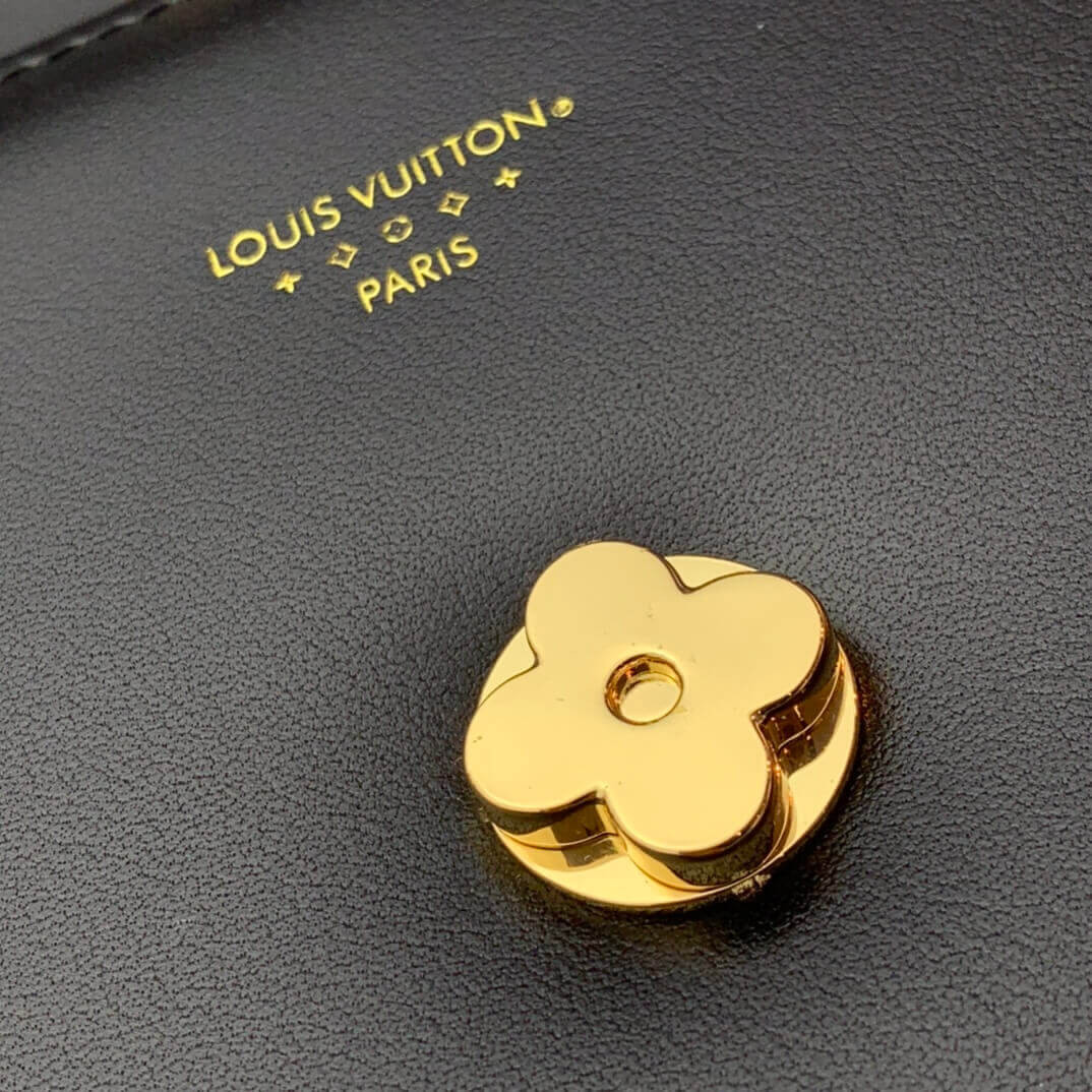 Louis Vuitton LV Pont 9 M55948