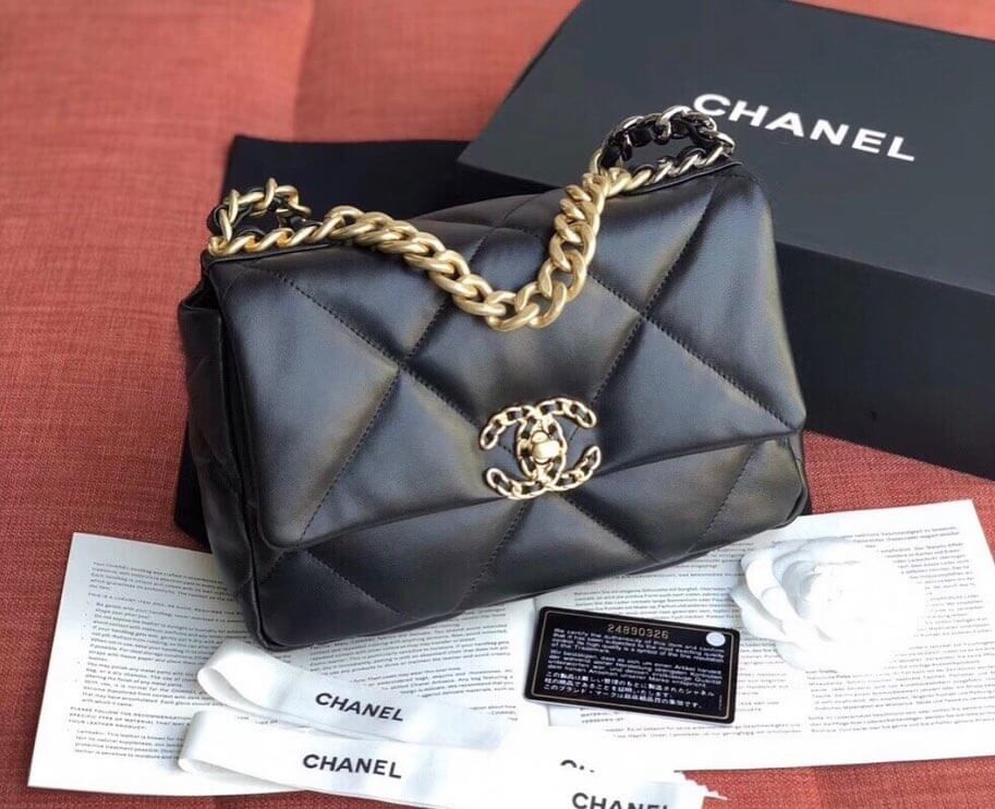 Chanel 19 Lambskin Flap Bag AS1160
