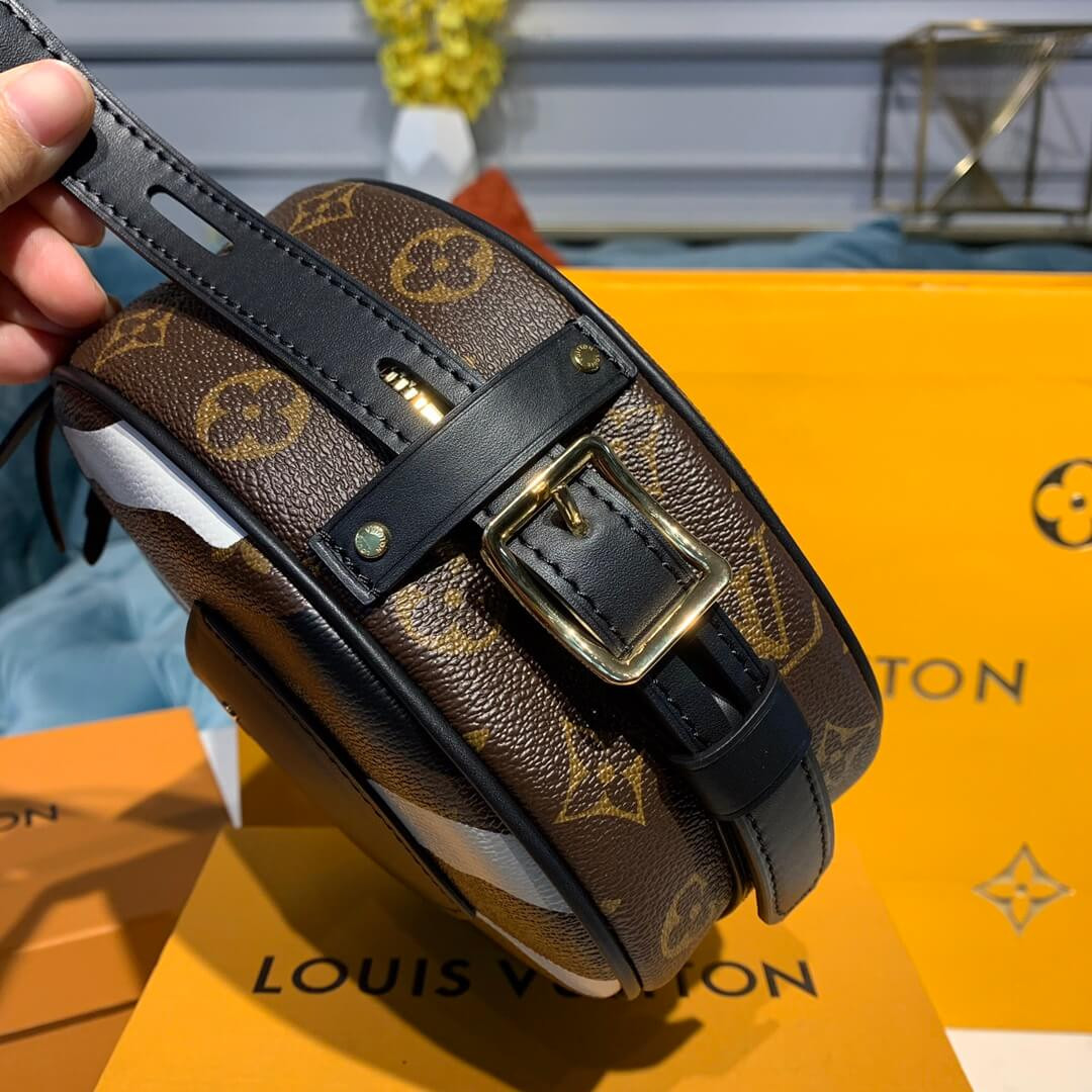 Louis vuitton LVXLOL Boite Chapeau Souple M45095