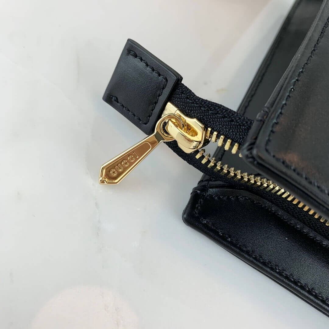 Gucci 1955 Horsebit-Embellished Leather Pouch 621890