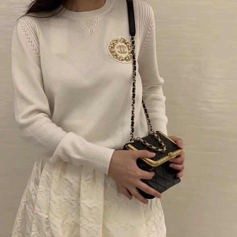 Chanel Lambskin Kiss-Lock Clasp Bag AS1886