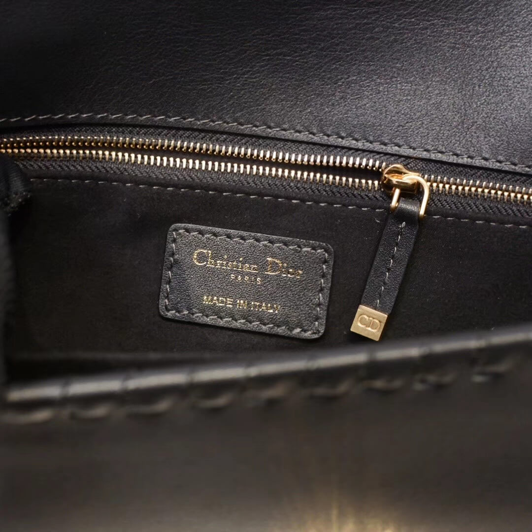 Christian Dior 30 Montaigne Calfskin Flap Chain Bag M9220