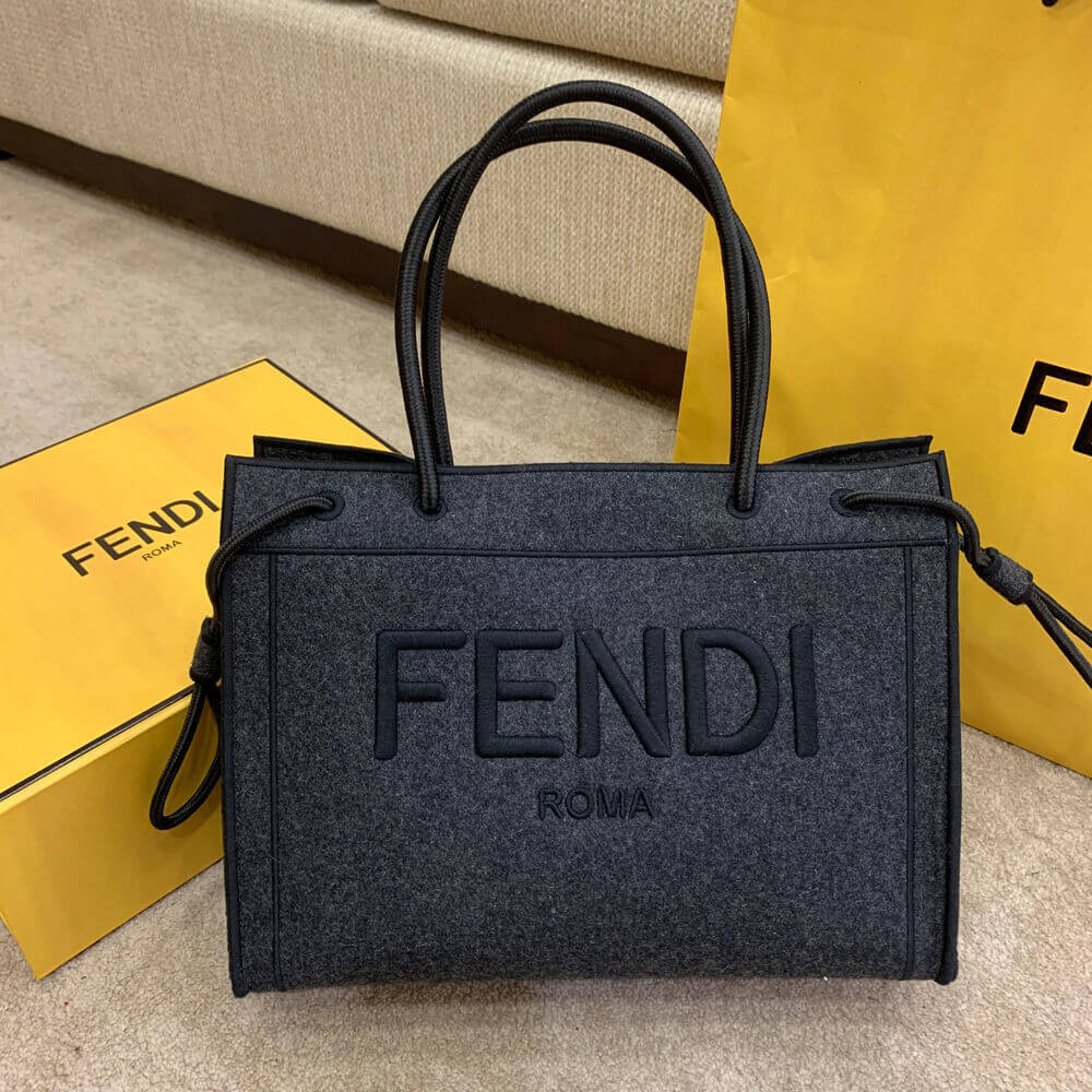 Fendi Logo Wool Shopper 8BH379