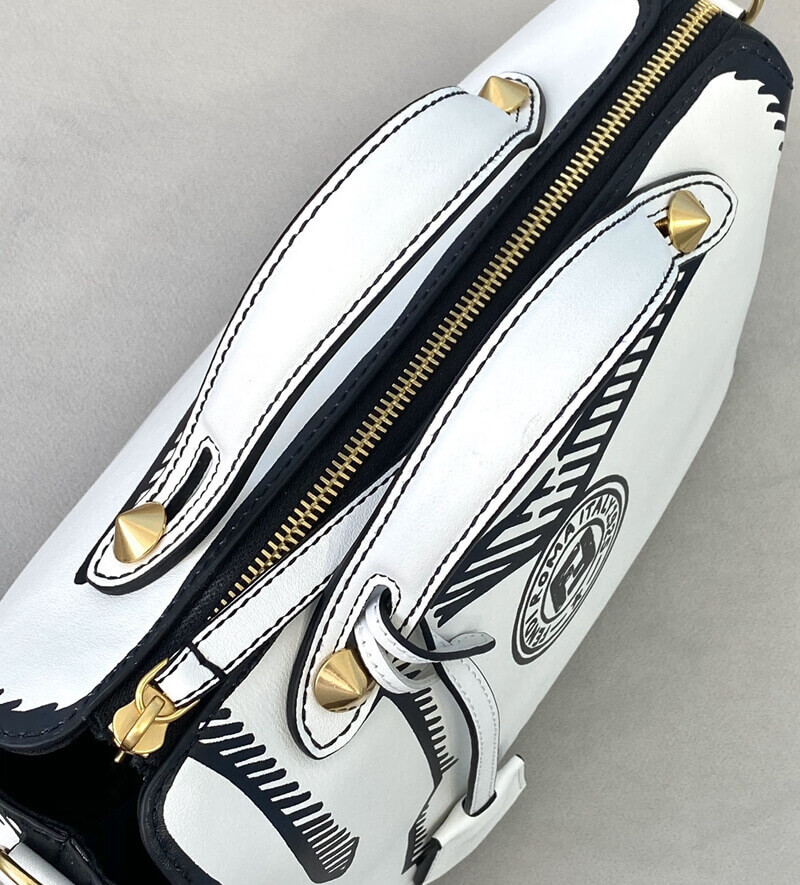 Fendi Iconic By The Way 667