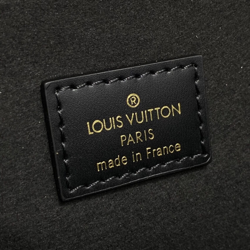 Louis Vuitton Pochette Metis M45823