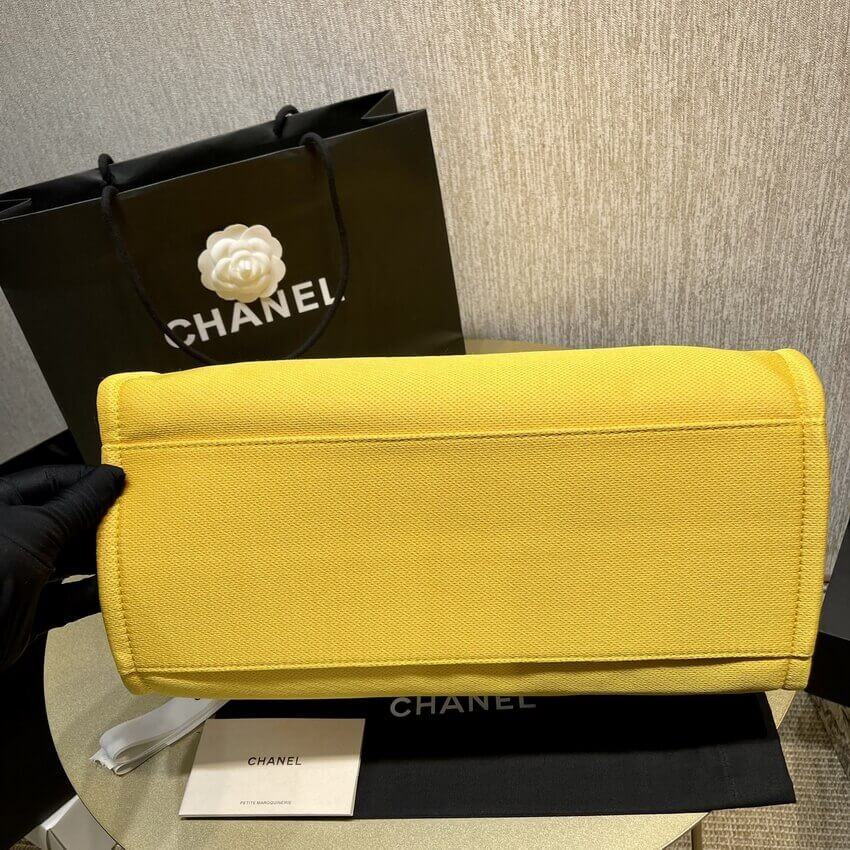 Chanel 21S Deauville Orange Yellow Large Shopping Bag A66941