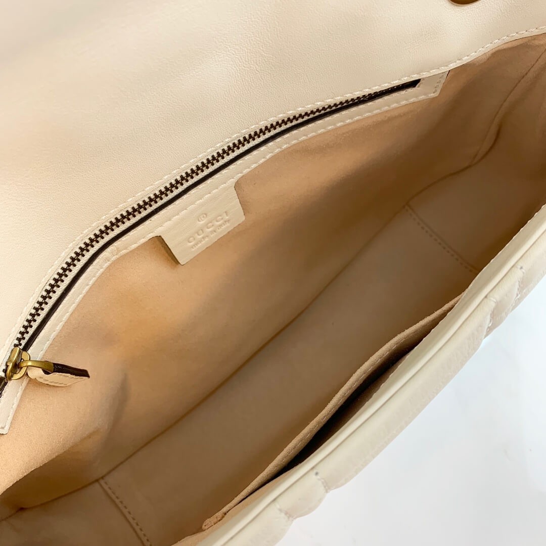 Gucci GG Marmont Matelassé Shoulder Bag With Studs 443496