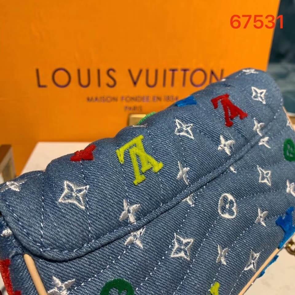 Louis Vuitton New Wave Chain Pochette M67531