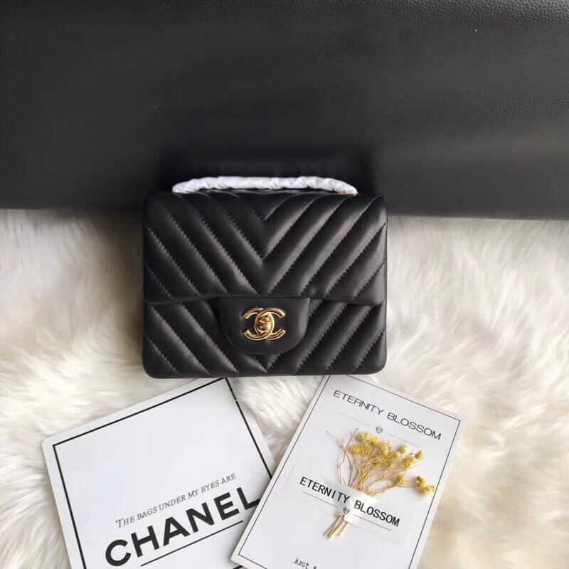 Chanel Chevron Lambskin 17cm Classic Flap Bag 1115