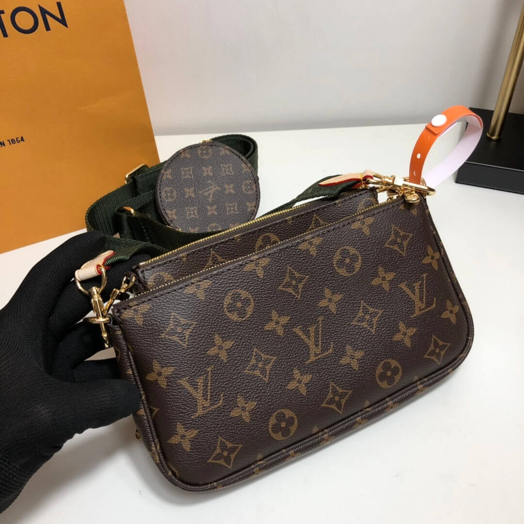Louis Vuitton Multi Pochette Accessories My LV World Tour M44813