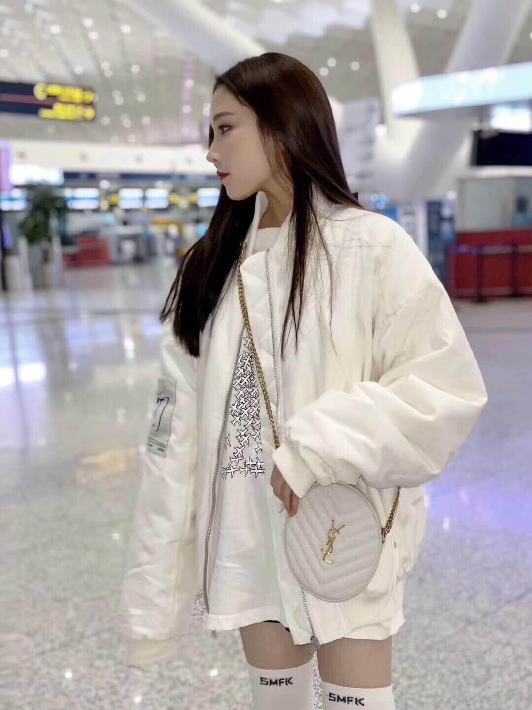 Saint Laurent Vinyle Round Camera Bag In Chevron-quilted Grain Leather 6104361