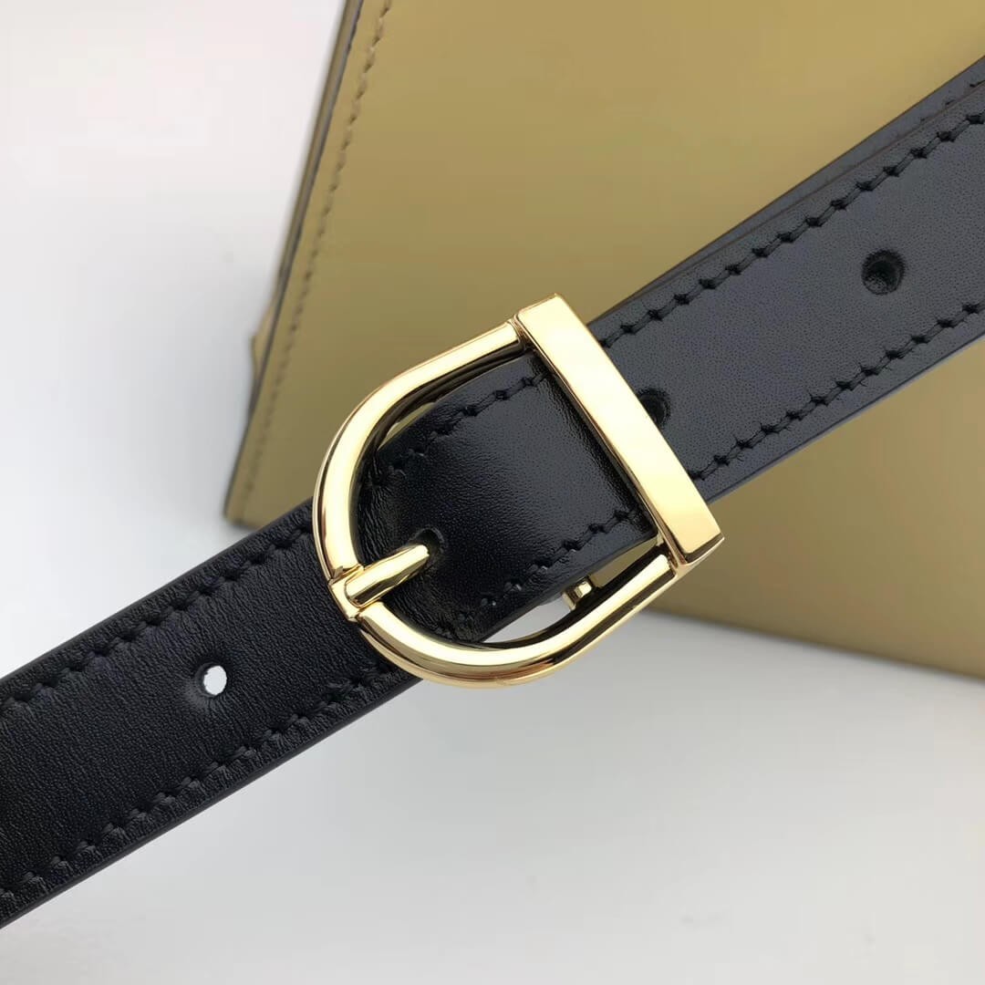 Gucci Zumi Smooth Leather Small Shoulder Bag 576388