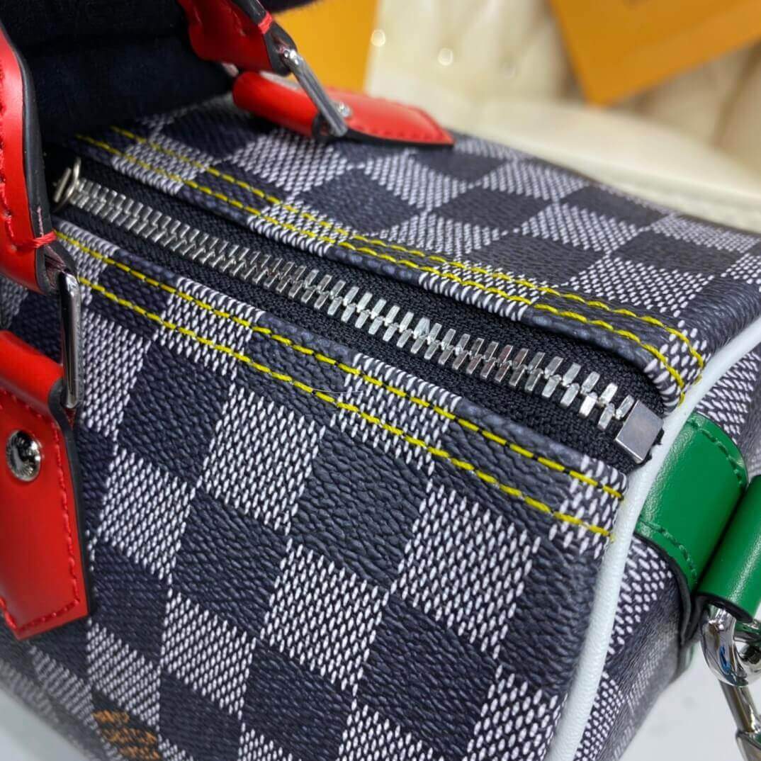 Louis Vuitton Damier Canvas Speedy Bandouliere 30 N40236