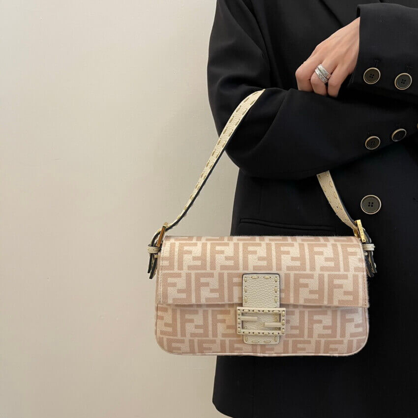 Fendi Baguette 1997 Beige FF Wool Bag 8BR792