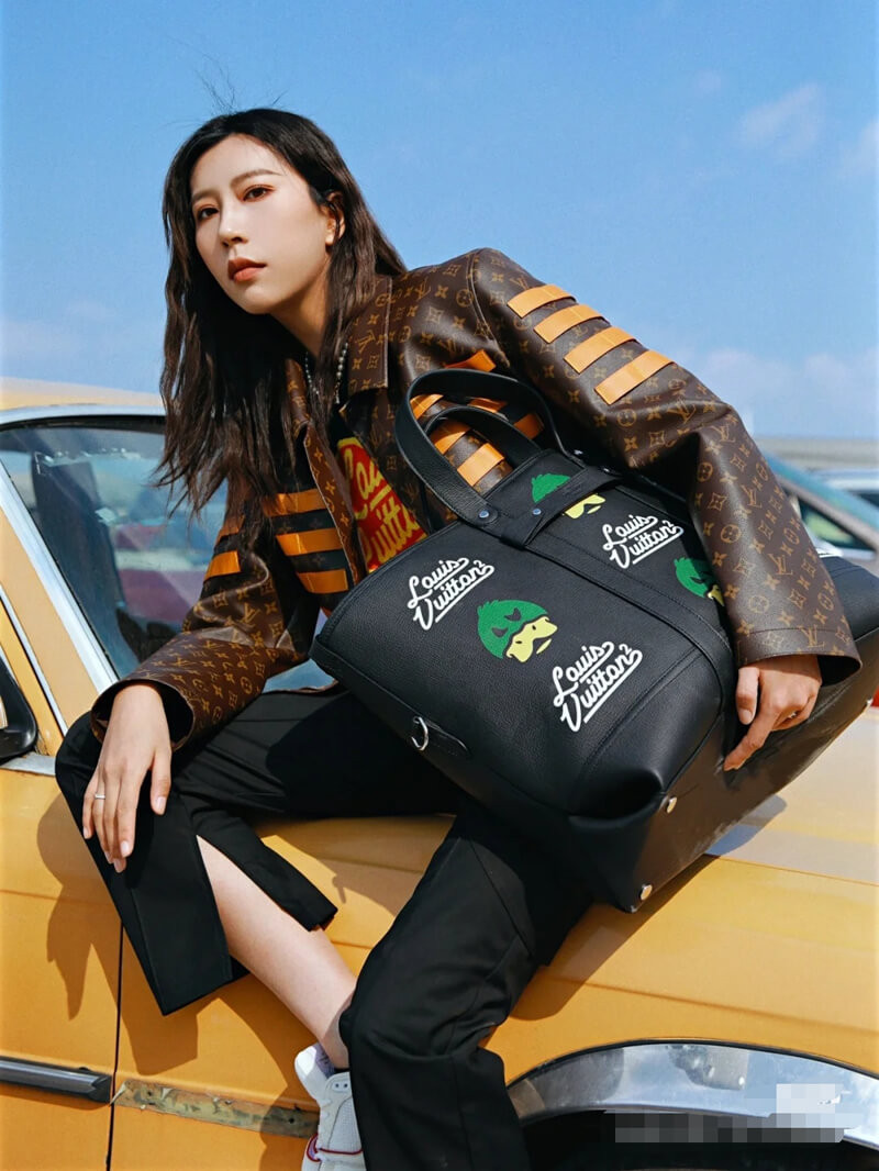 Louis Vuitton x Nigo Tote Journey M59373 Black